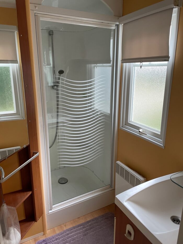 Abris Home Services Vente De Mobile Home Aux Sables D Olonne Saint Jean De Monts Et La Roche Sur Yon SALLE DE BAIN IRM TITANIA