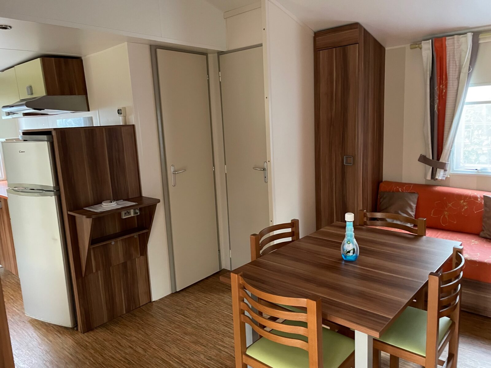 Abris Home Services Vente De Mobile Home Aux Sables D Olonne Saint Jean De Monts Et La Roche Sur Yon SALON1 IRM RIVIERA