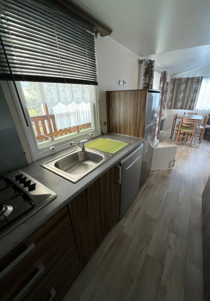 Abris Home Services Vente De Mobile Home Aux Sables D Olonne Saint Jean De Monts Et La Roche Sur Yon Cuisine Irm Saphir