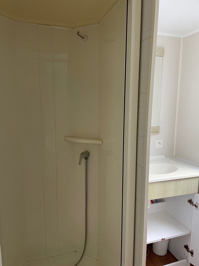 Abris Home Services Vente De Mobile Home Aux Sables D Olonne Saint Jean De Monts Et La Roche Sur Yon Salle De Bain O Hara 734
