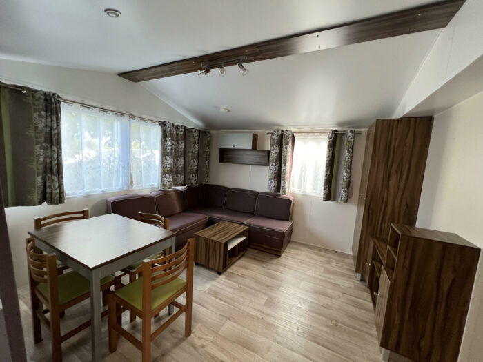 Abris Home Services Vente De Mobile Home Aux Sables D Olonne Saint Jean De Monts Et La Roche Sur Yon Salon Irm Saphir