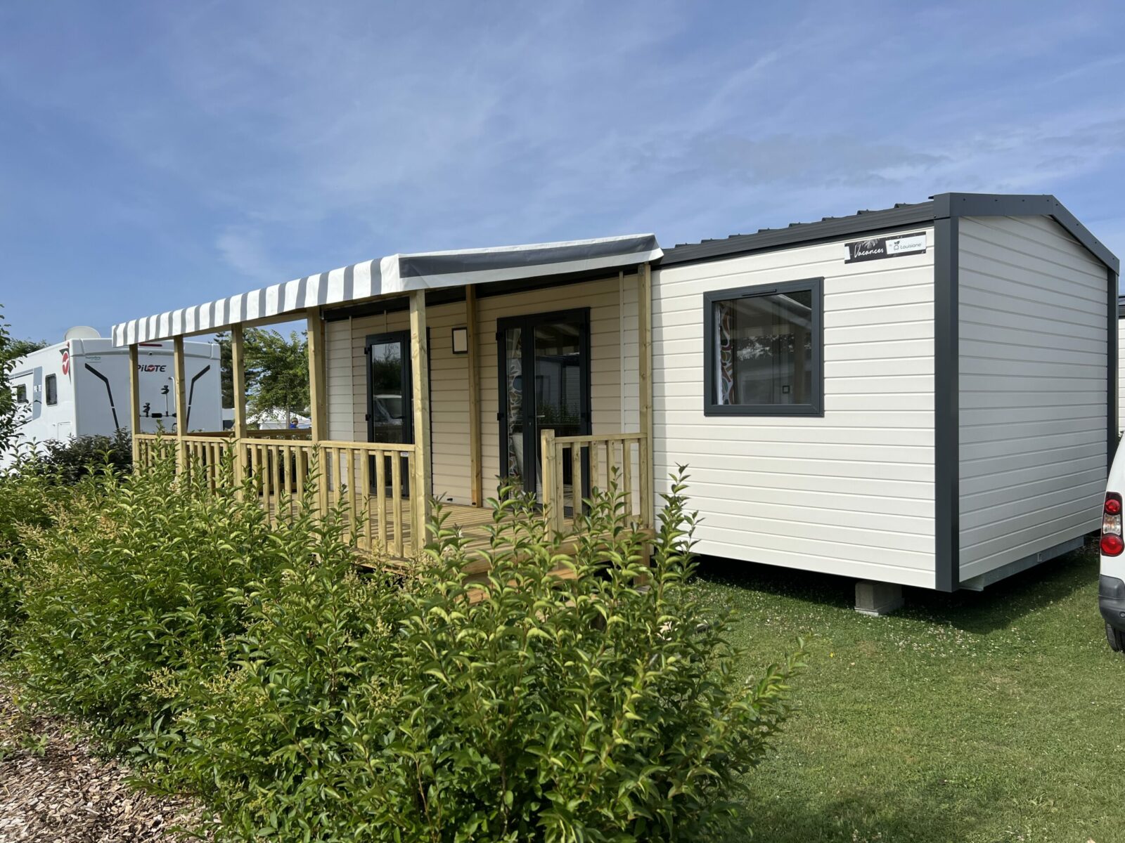 Abris Home Services Vente De Mobile Home Aux Sables D Olonne Saint Jean De Monts Et La Roche Sur Yon Instal Mobil Home