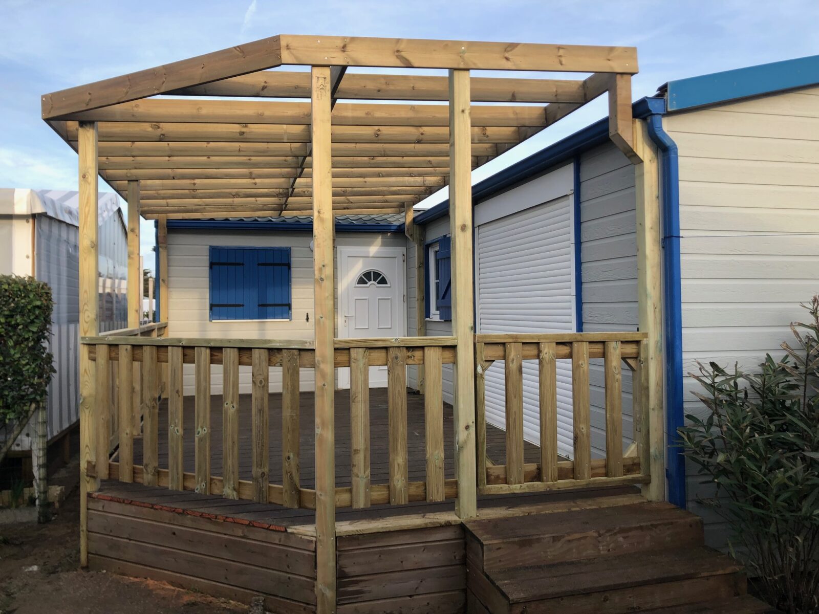 Abris Home Services Vente De Mobile Home Aux Sables D Olonne Saint Jean De Monts Et La Roche Sur Yon Pergola Sur Mesure 4